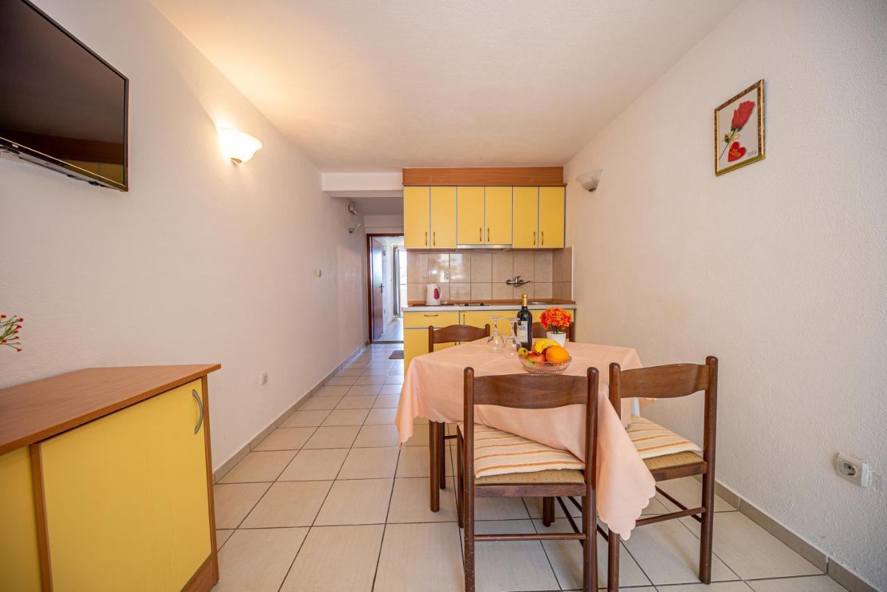 Apartment Knezevic Petrovac 외부 사진