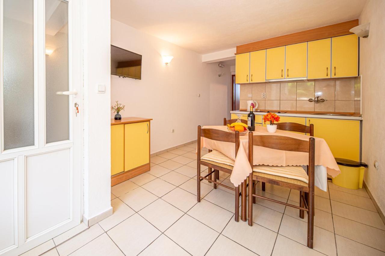 Apartment Knezevic Petrovac 외부 사진