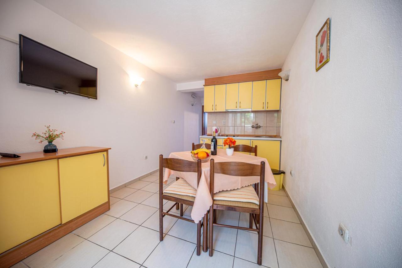 Apartment Knezevic Petrovac 외부 사진