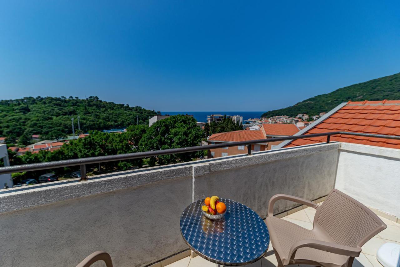 Apartment Knezevic Petrovac 외부 사진