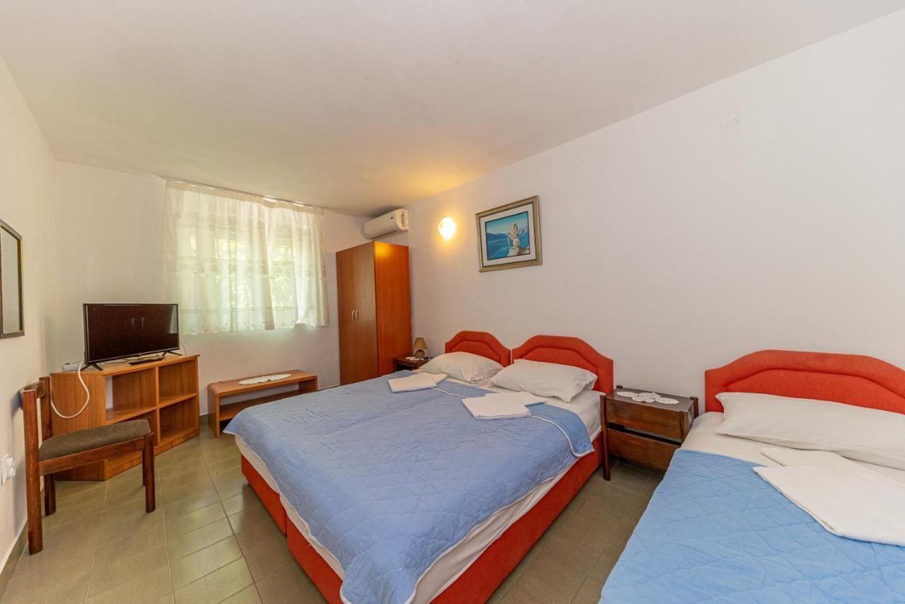Apartment Knezevic Petrovac 외부 사진