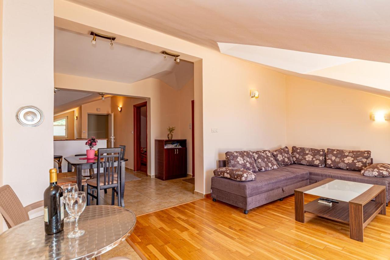 Apartment Knezevic Petrovac 외부 사진