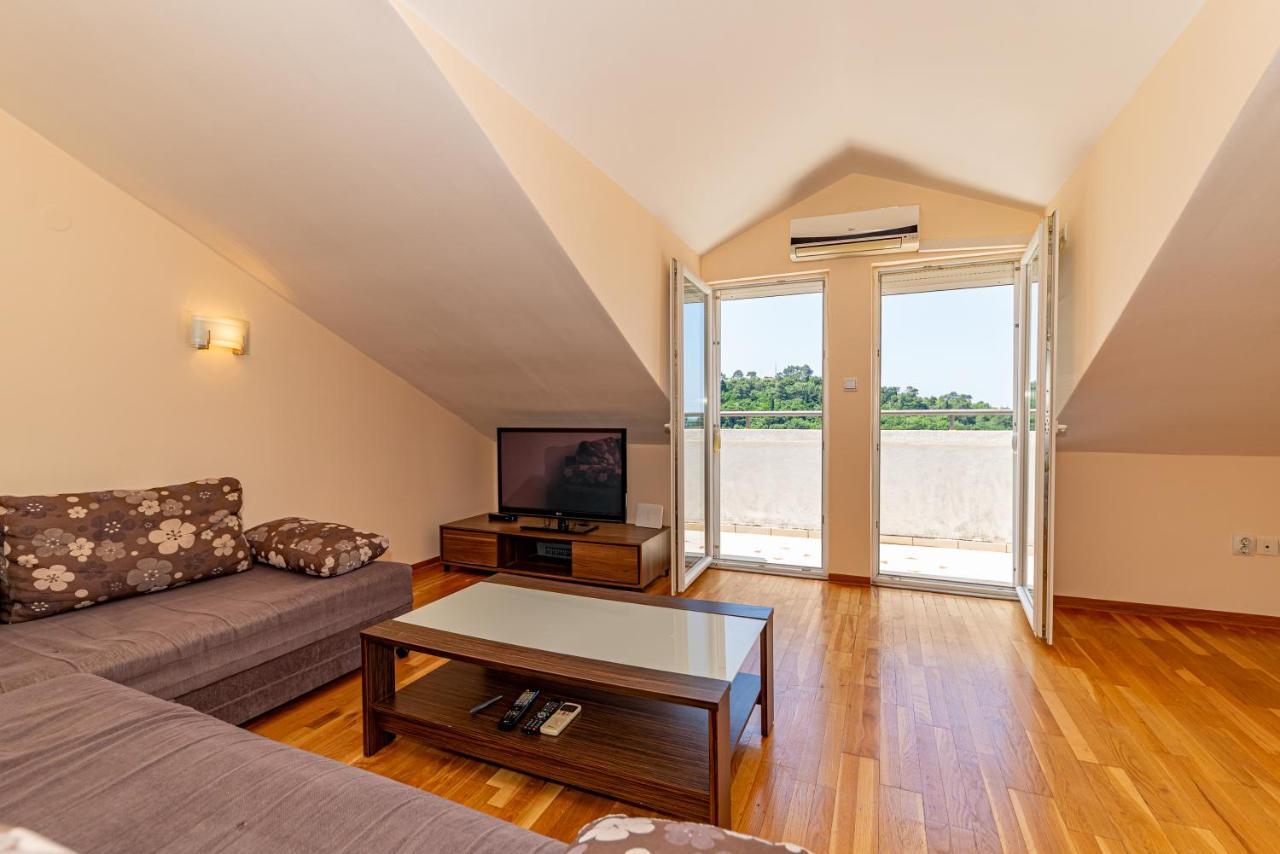 Apartment Knezevic Petrovac 외부 사진